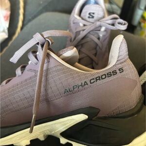 Purple ALPHA CROSS 5 W 10 gortex trail running shoes